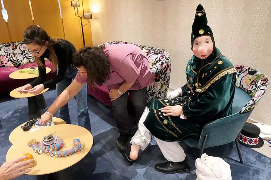 Wenn d Füess wund gnüssled sind – mier flickeds!