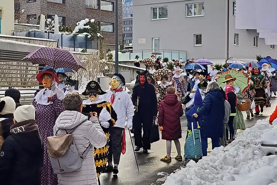 Die Narren ziehen in den Acherhof ein …